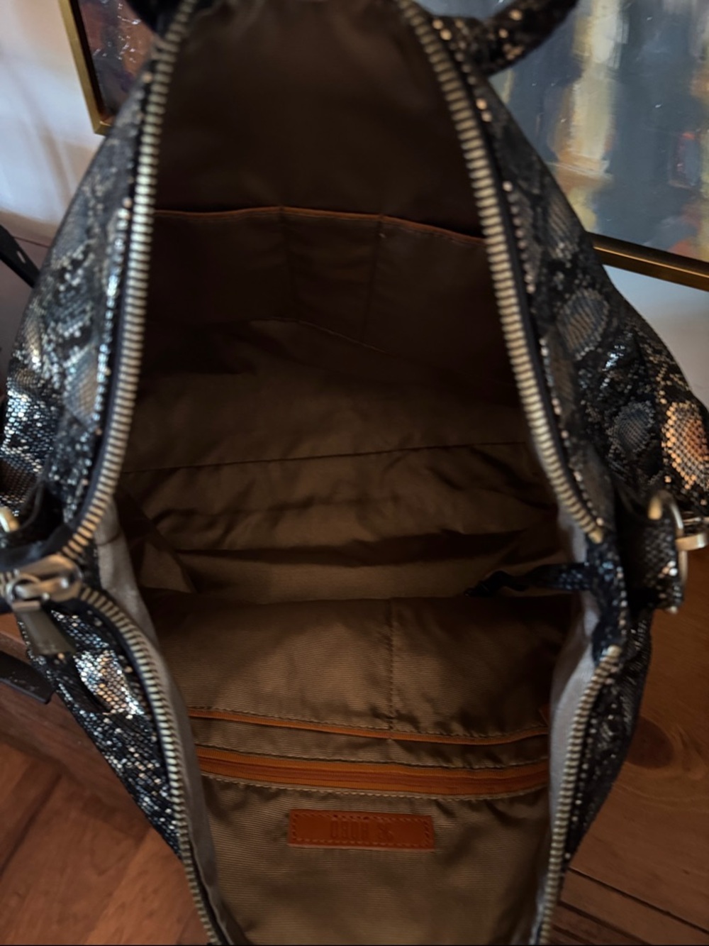 EUC HOBO Sheila Black & Metallic Snakeskin Tote Bag - Picture 4 of 4